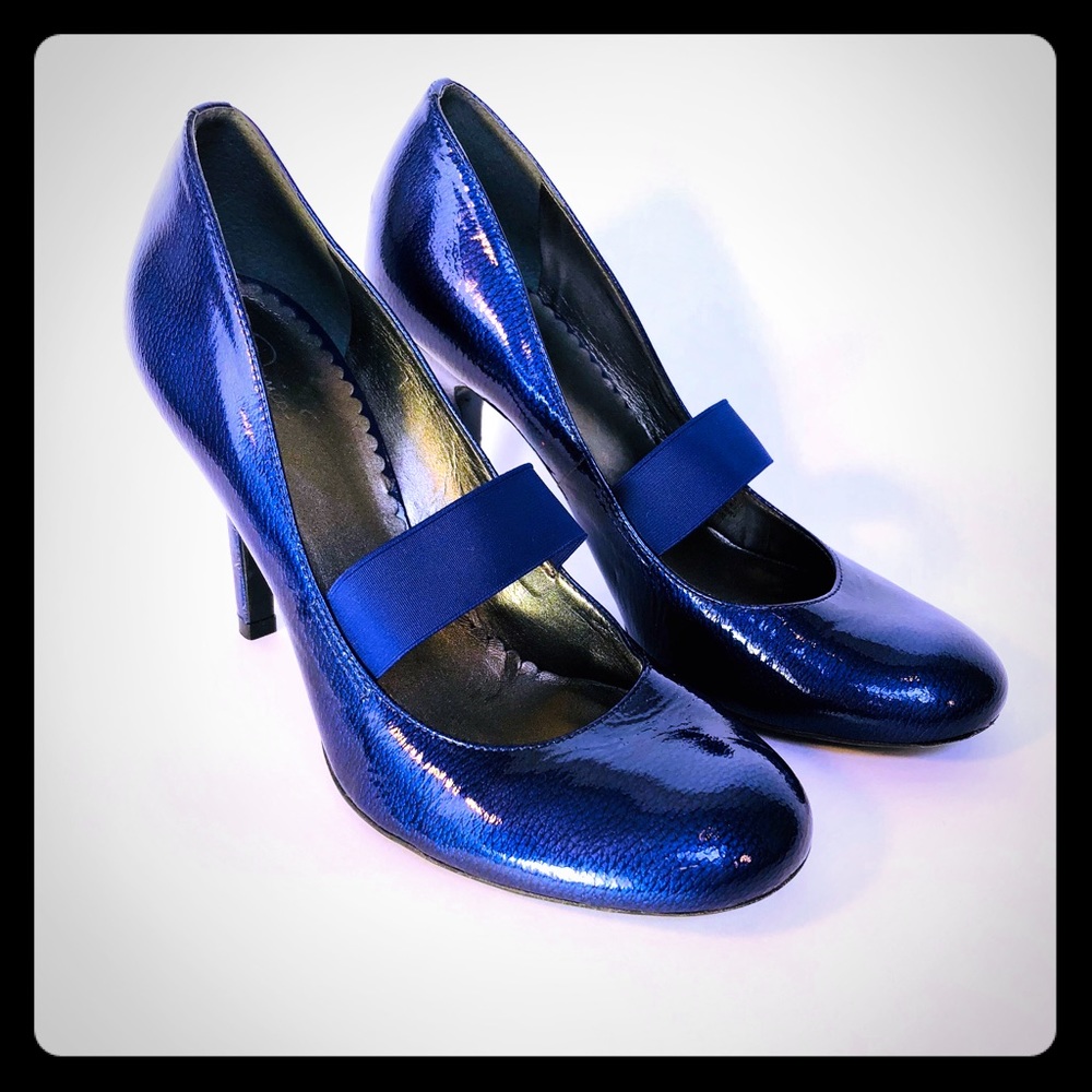 Jessica Simpson blue Mary Jane heels